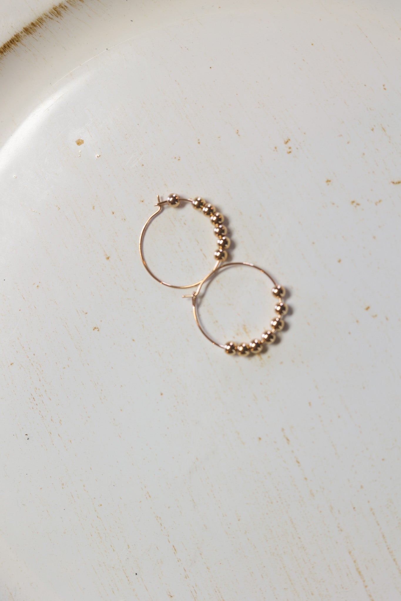 GRACE'S GOLDEN HOOPS